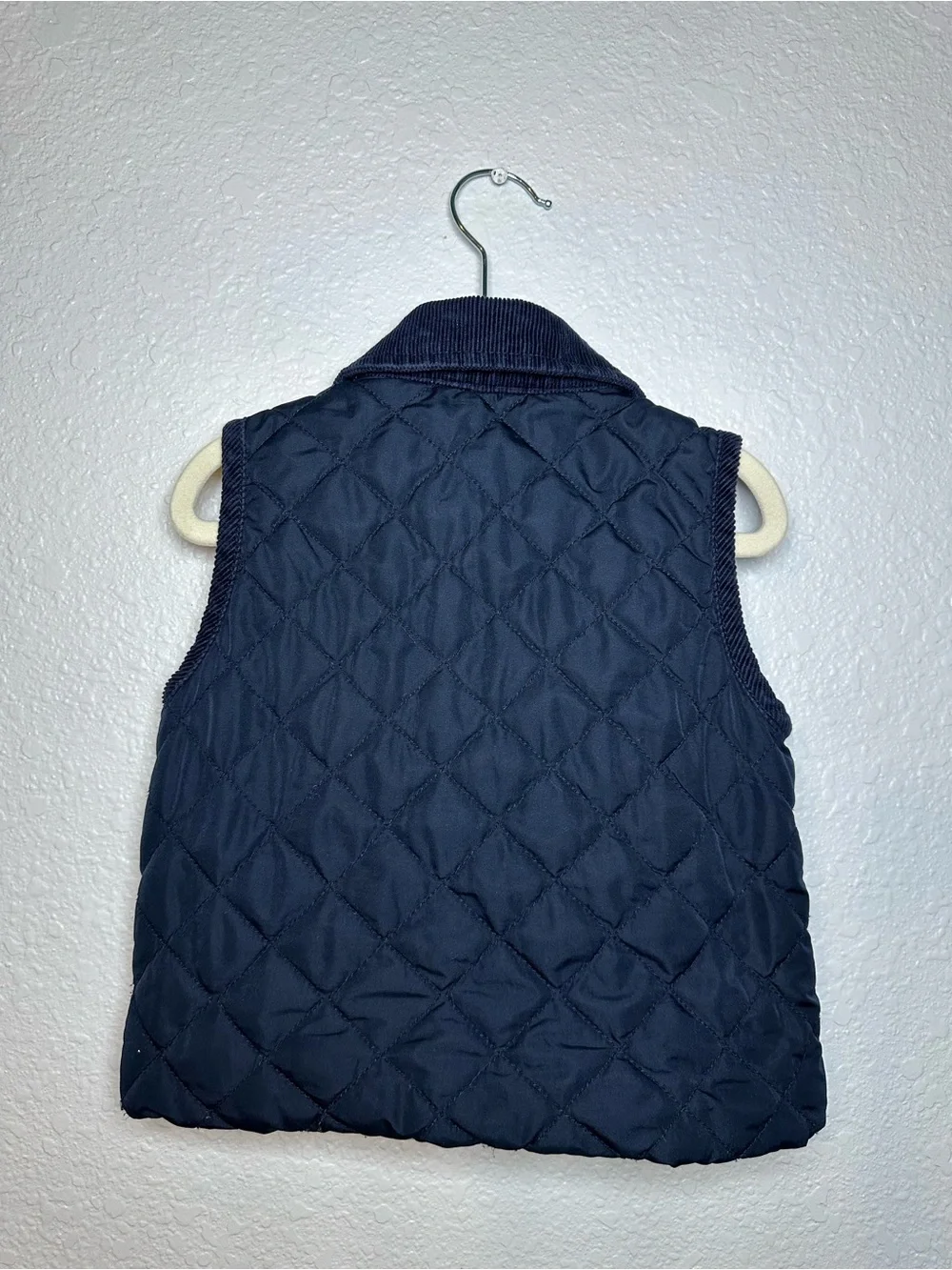 GAP // Baby Quilted Puffer Vest with Corduroy Collar in Navy 12-18 mon. Toddler